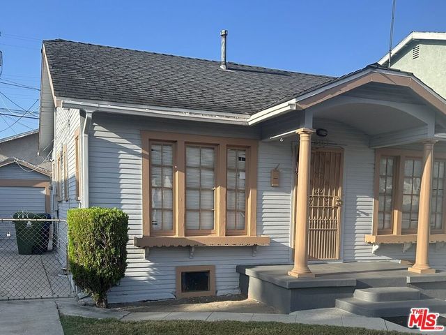 2418 Exposition Place, Los Angeles, CA 90018