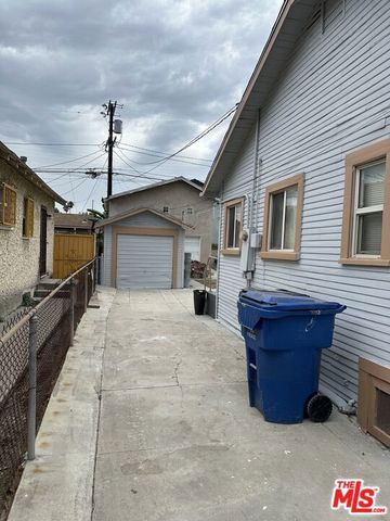 2418 Exposition Place, Los Angeles, CA 90018