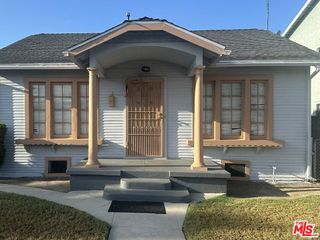 2418 Exposition Place, Los Angeles, CA 90018
