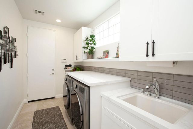 49783 Via Conquistador, La Quinta, CA 92253