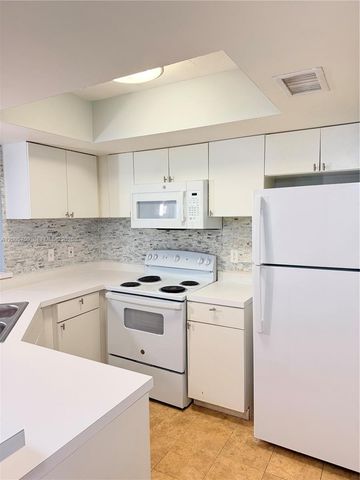 9250 W Atlantic Blvd 936, Coral Springs, FL 33071