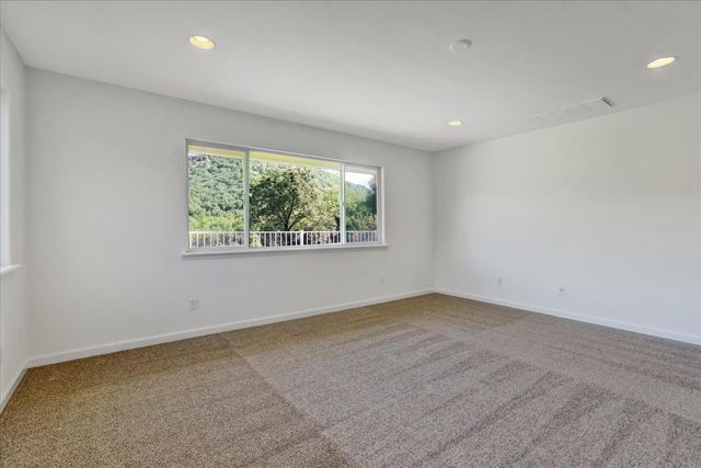 14319 Ballantree Ln, Grass Valley, CA 95949