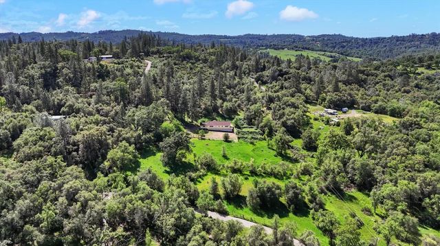 14319 Ballantree Ln, Grass Valley, CA 95949