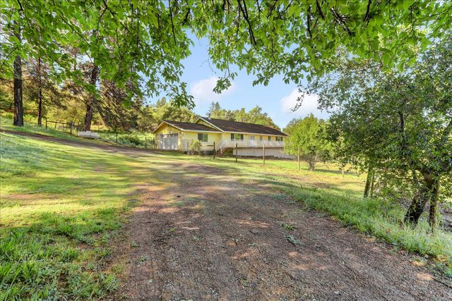 14319 Ballantree Ln, Grass Valley, CA 95949