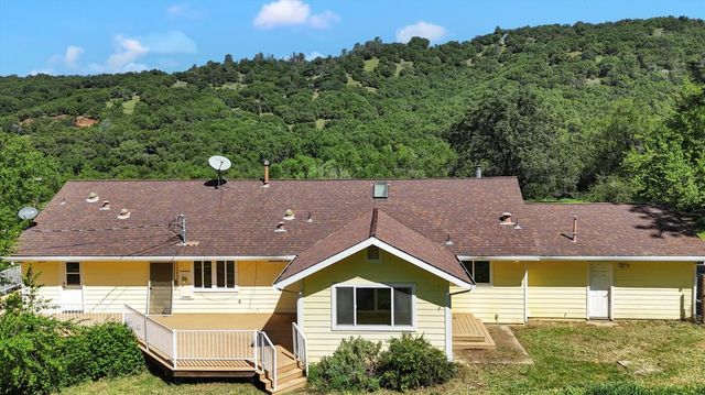 14319 Ballantree Ln, Grass Valley, CA 95949