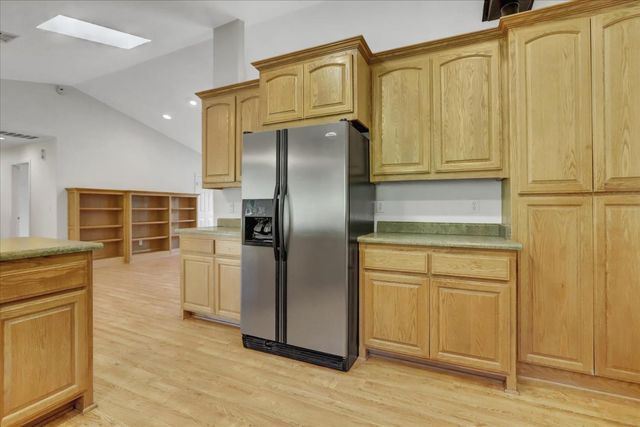 14319 Ballantree Ln, Grass Valley, CA 95949