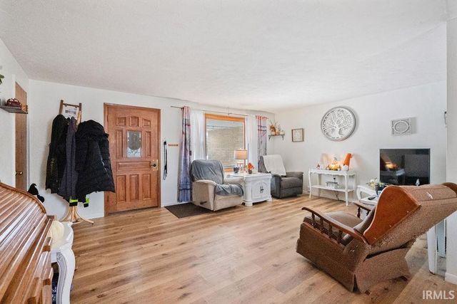 501 S Hardacre Court, New Castle, IN 47362