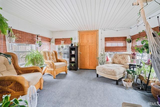 501 S Hardacre Court, New Castle, IN 47362