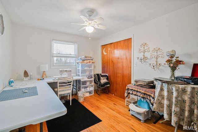 501 S Hardacre Court, New Castle, IN 47362