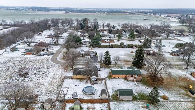 501 S Hardacre Court, New Castle, IN 47362