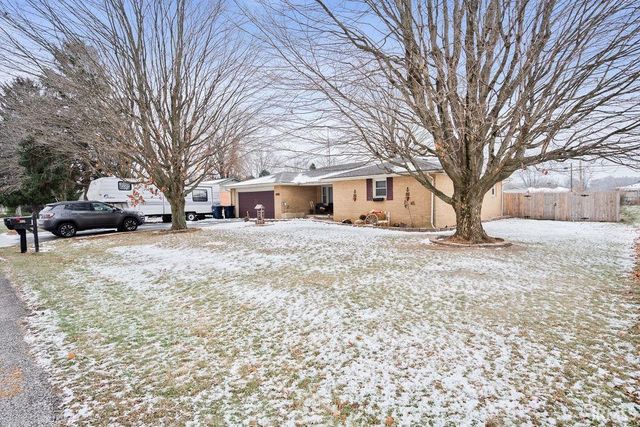 501 S Hardacre Court, New Castle, IN 47362