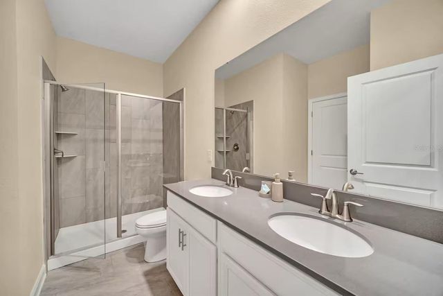 1225 CHALLENGE DRIVE, Davenport, FL 33896