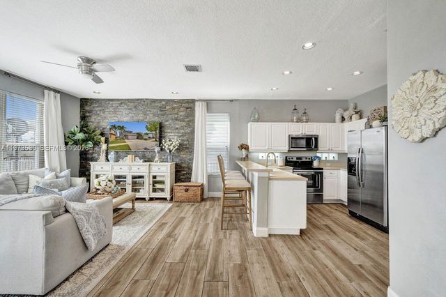 14866 SW 19th Ct, Miramar, FL 33027