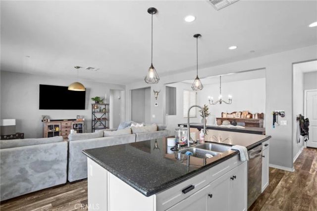 31416 Boston Ivy, Winchester, CA 92596