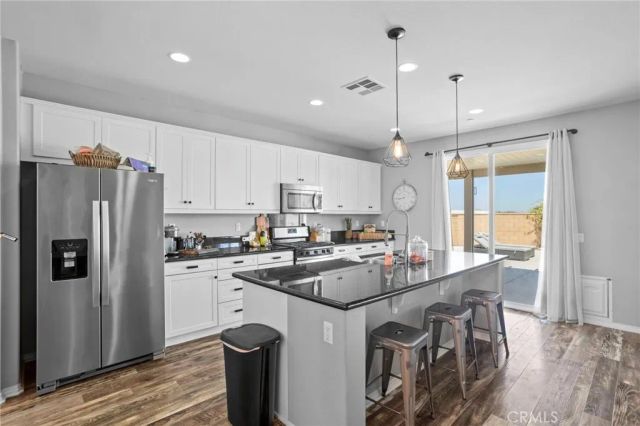 31416 Boston Ivy, Winchester, CA 92596