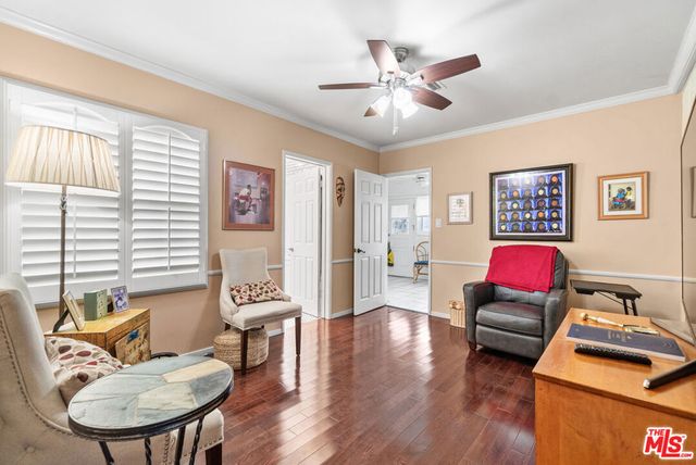 9619 S 11th Avenue, Inglewood, CA 90305