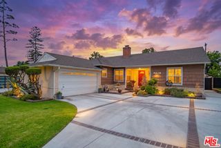 9619 S 11th Avenue, Inglewood, CA 90305