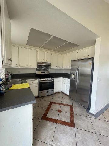 1715 Boysenberry Way, Palmdale, CA 93550