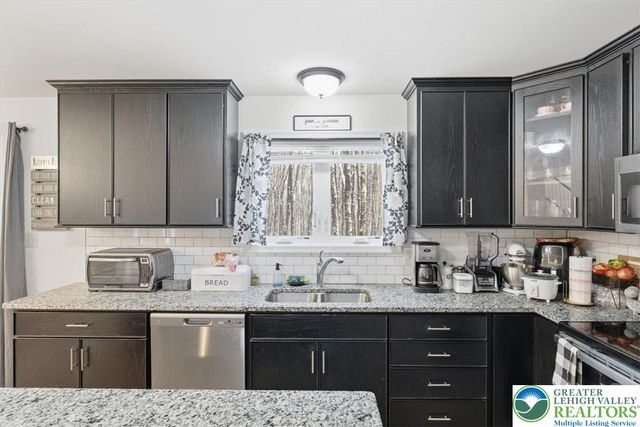 232 Shenandoah Trail, Chestnuthill Twp, PA 18330