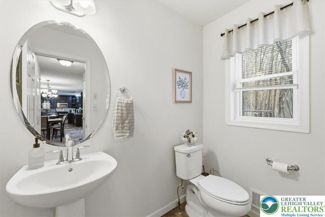 232 Shenandoah Trail, Chestnuthill Twp, PA 18330