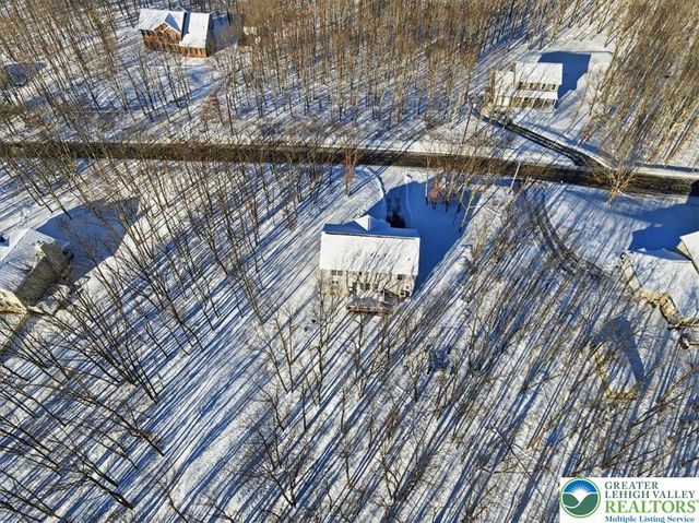 232 Shenandoah Trail, Chestnuthill Twp, PA 18330