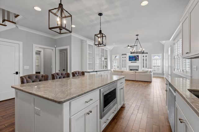 2361 Weeping Willow Drive, Ooltewah, TN 37363