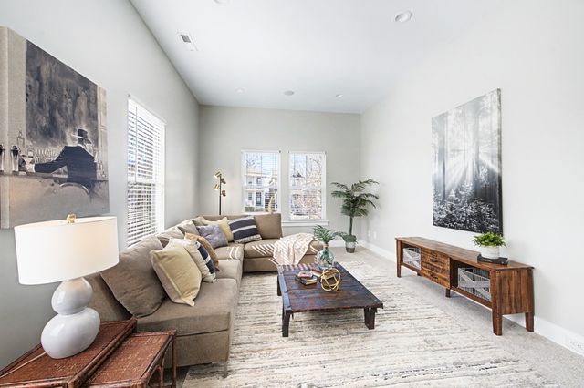 512A Eastboro Dr, Nashville, TN 37209