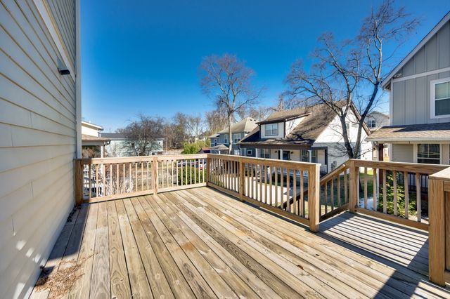 512A Eastboro Dr, Nashville, TN 37209