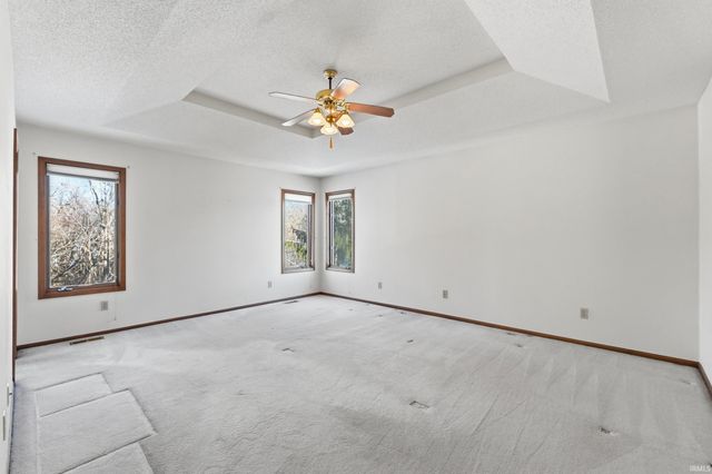 2803 Meadow Stream, Fort Wayne, IN 46825