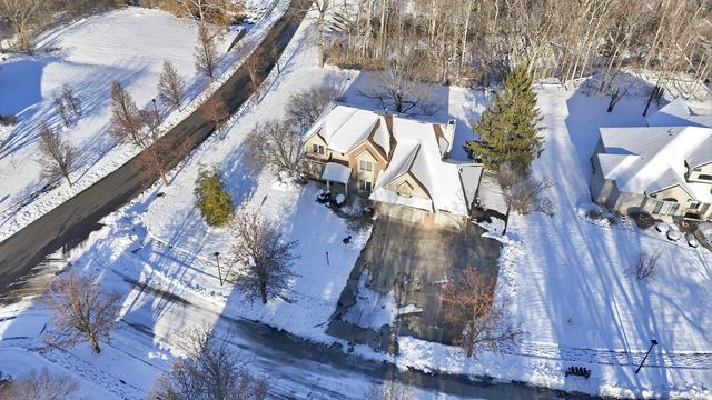 2803 Meadow Stream, Fort Wayne, IN 46825