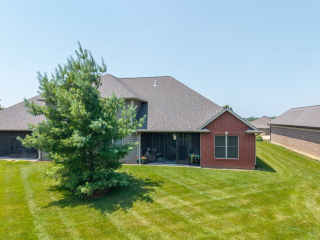 1904 TALCO DR, Columbia, MO 65201