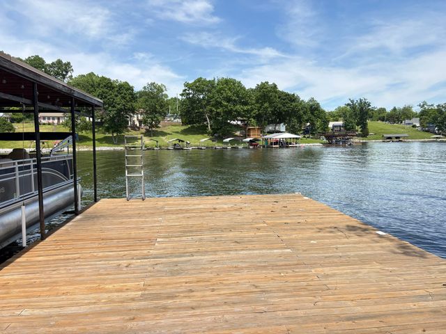 205 Tyler Drive, Dry Ridge, KY 41035
