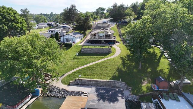 205 Tyler Drive, Dry Ridge, KY 41035