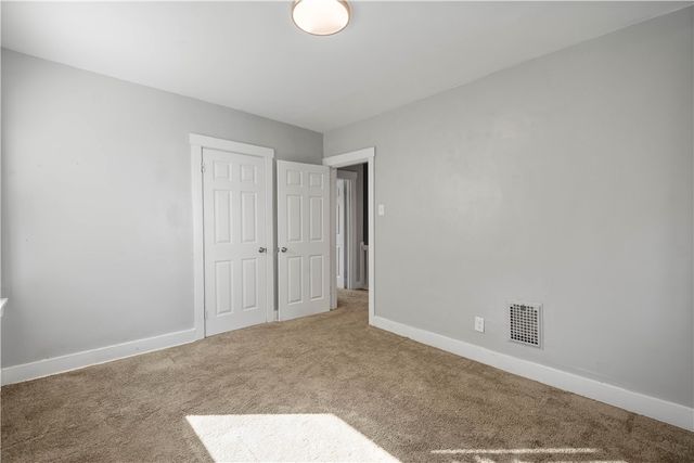 243 Castle Shannon Blvd 243, Mt Lebanon, PA 15228