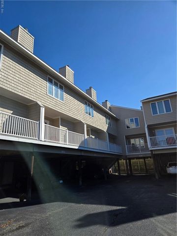 2304 La Jolla CT, Virginia Beach, VA 23451