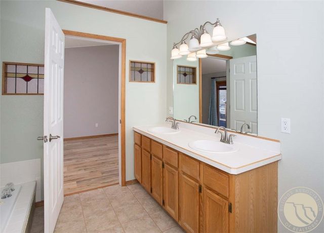 3515 Glenfinnan, Billings, MT 59101