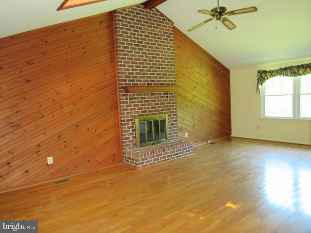 681 HOOK RD, Westminster, MD 21157