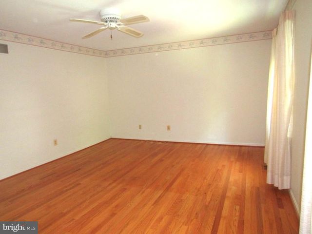 681 HOOK RD, Westminster, MD 21157