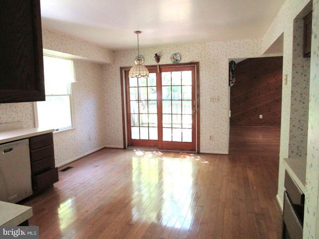 681 HOOK RD, Westminster, MD 21157