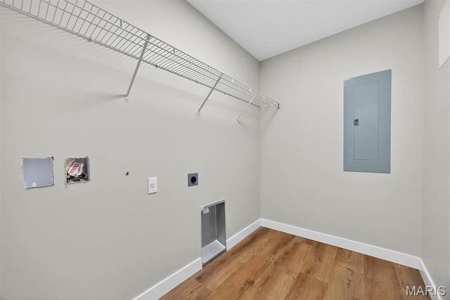 40 Auburn Court B, Highland, IL 62249