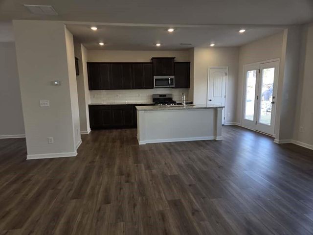 12 Briarwood W Drive, Dawsonville, GA 30534