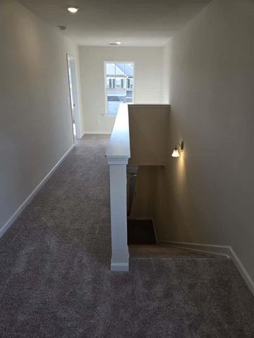 12 Briarwood W Drive, Dawsonville, GA 30534