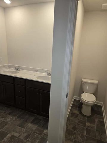 12 Briarwood W Drive, Dawsonville, GA 30534