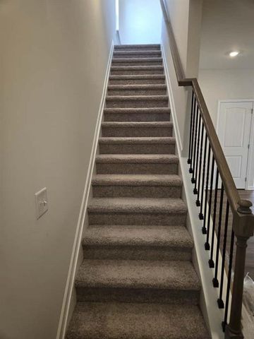 12 Briarwood W Drive, Dawsonville, GA 30534