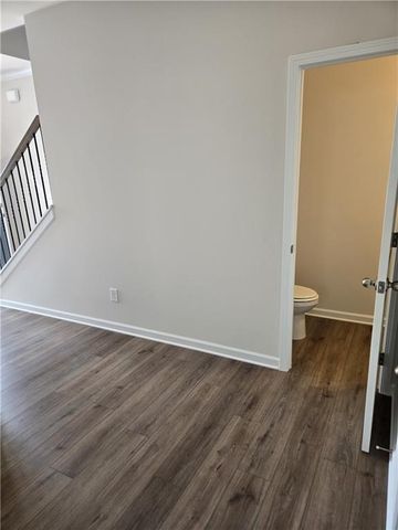 12 Briarwood W Drive, Dawsonville, GA 30534