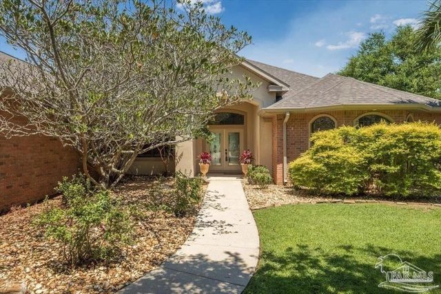 2858 Pga Blvd, Navarre, FL 32566