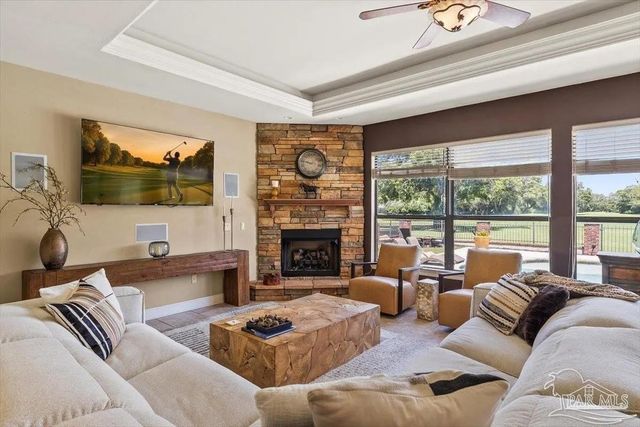 2858 Pga Blvd, Navarre, FL 32566