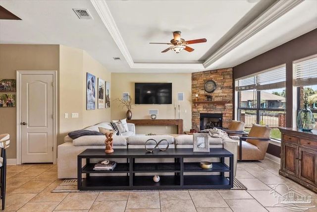 2858 Pga Blvd, Navarre, FL 32566