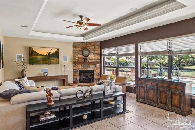 2858 Pga Blvd, Navarre, FL 32566