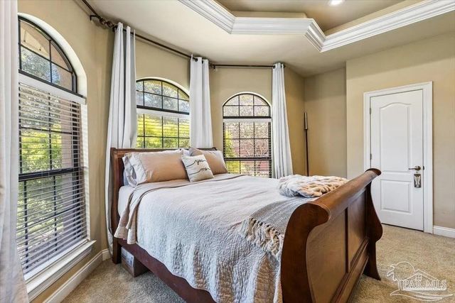 2858 Pga Blvd, Navarre, FL 32566